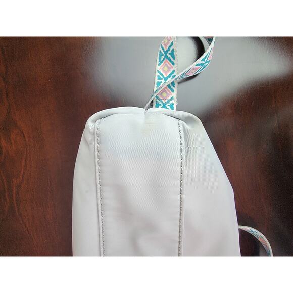 Sakroots Basic Artist Circle Light Grey‎ Crossbody Travel Purse - Picture 14 of 16